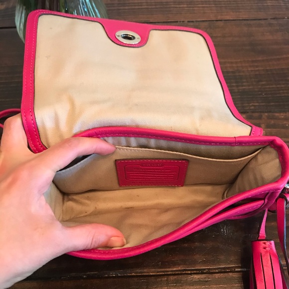 Coach Legacy-Penny Crossbody bag in Hot Pink - Picture 2 of 3